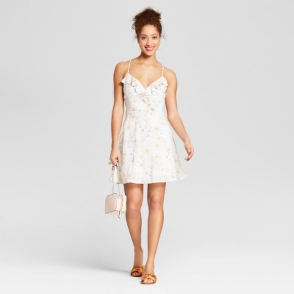Target | Lace-Up Back Wrap Dress - Floral Print - Picture 1 of 8